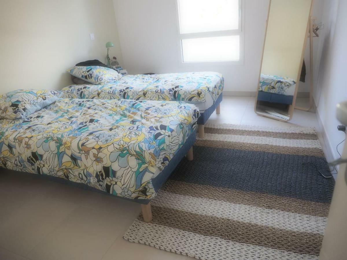 La Londe La Mer : Appartement Proche Plages & Vue Superbe Sur Les Iles D'Or Exterior photo